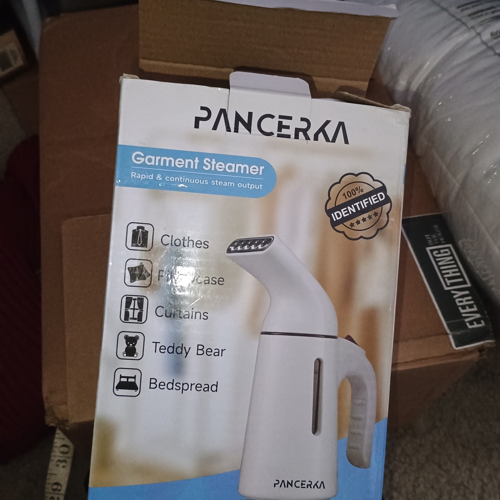 Garment Steamer - White - Picture 3 of 5